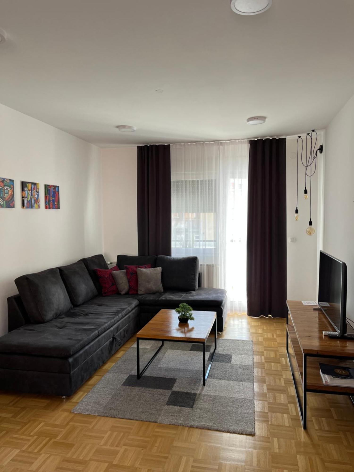 For5 Apartment Dakovo Luaran gambar